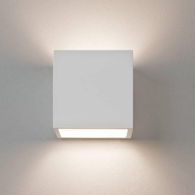Astro Pienza 140 Surface Wall Light Plaster